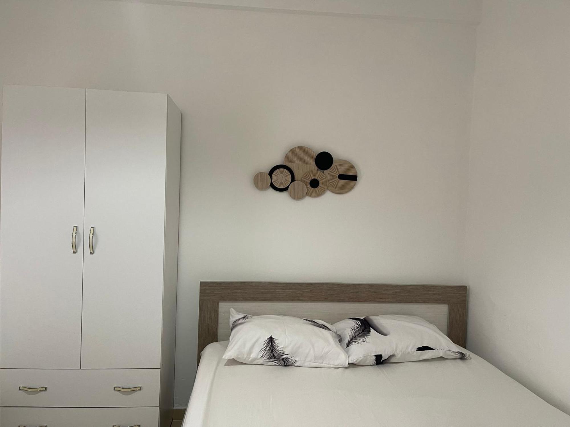 Marra'S Rooms Durrës Buitenkant foto